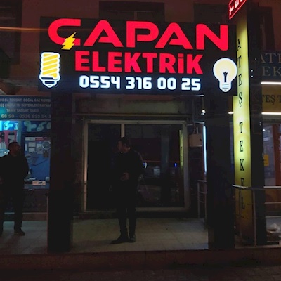 Kayseri Pleksi Kutu Harf Tabela: Markanıza Değer Katan Üç Boyutlu Zara