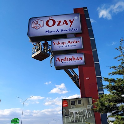 Işıklı Totem Tabela